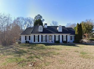 208 Armstrong Dr, Belmont, NC 28012