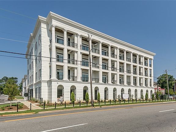 2nd image of 510 13th St #201