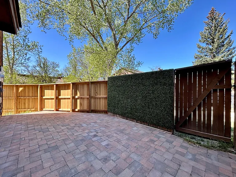 2650 Juniper Ave — Photo 14