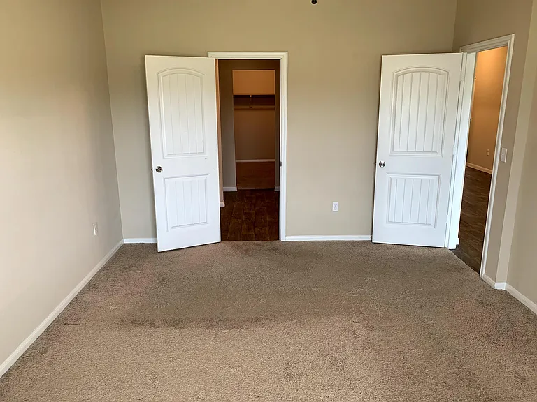160 Cherry Blossom Dr — Photo 17
