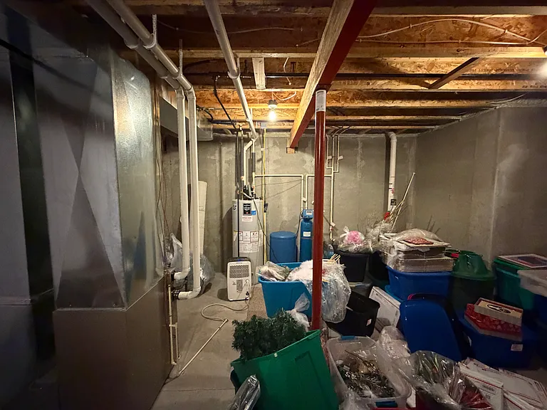2618 Twin Pine St — Photo 21