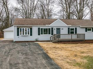 7380 Hawk Ave, Mentor, OH 44060