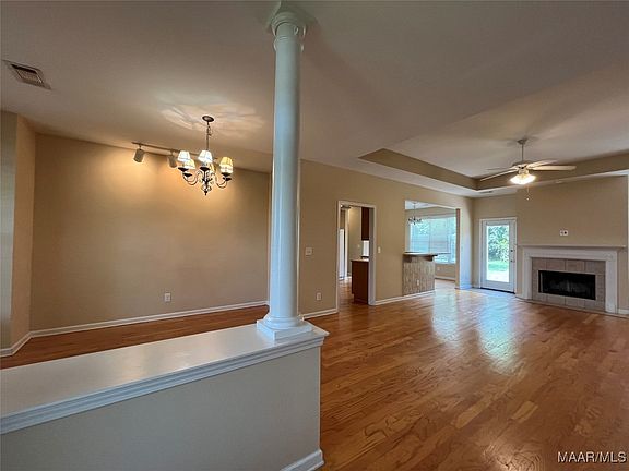 4th image of 8309 Grayson Grove Dr