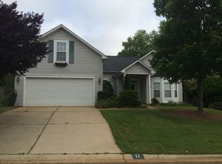 11 Birkdale Dr, Simpsonville, SC 29681