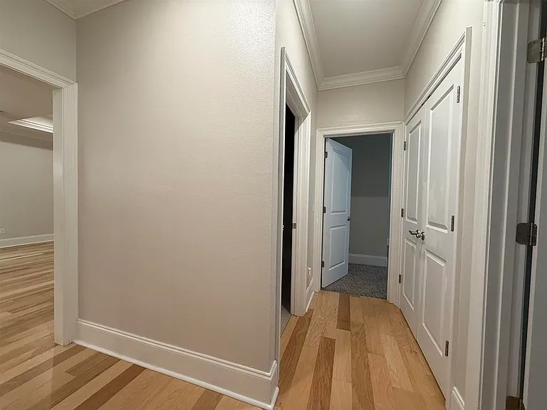 855 Avery Park Dr — Photo 24