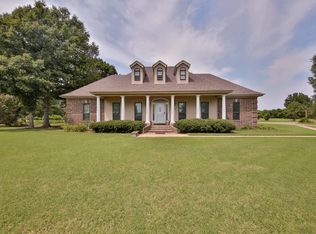 142 Neal Rd, Marion, AR 72364