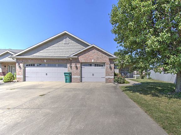 2nd image of 1354 Kays Ct