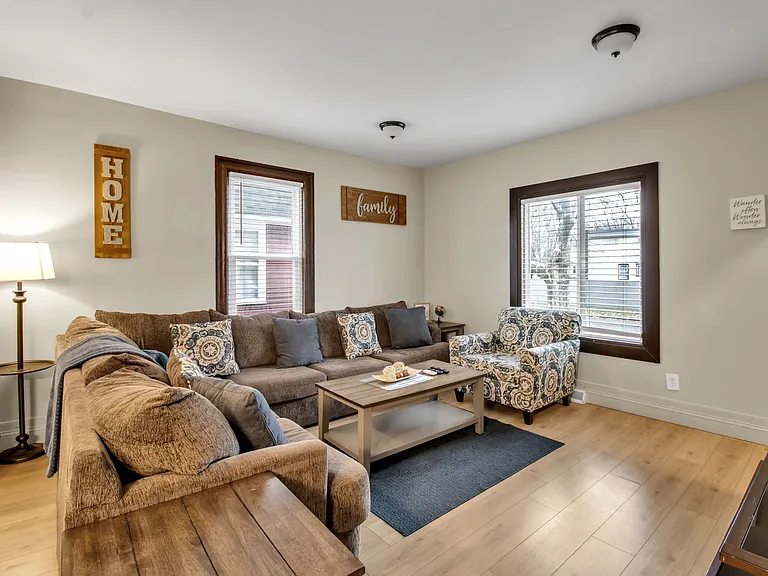 22 B St #26 — Photo 9
