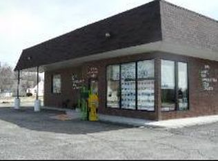 465 E Roosevelt Rd, West Chicago, IL 60185