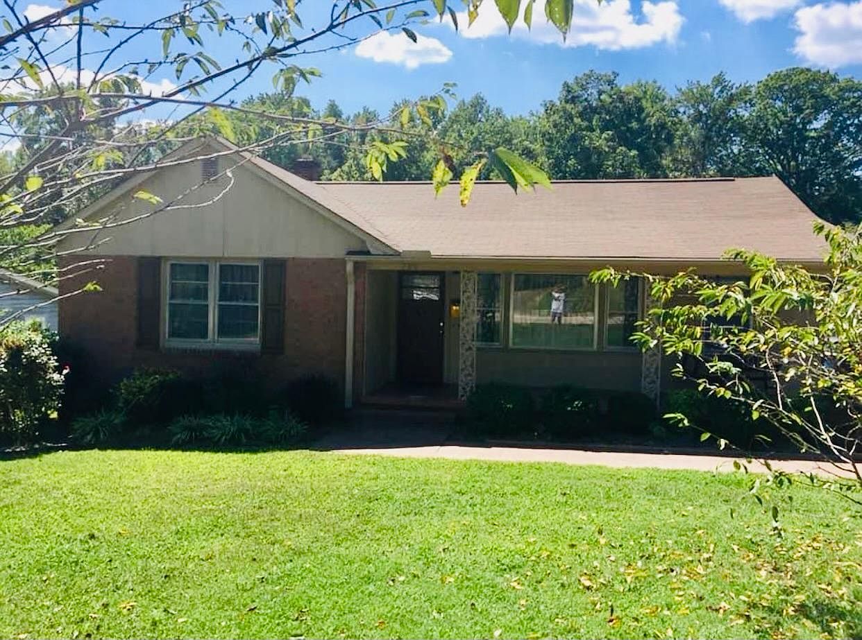 2304 Carolina Ave, Kannapolis, NC 28083 Zillow