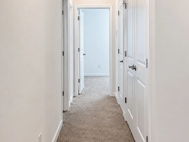 5029 Westmead Ln — Photo 13