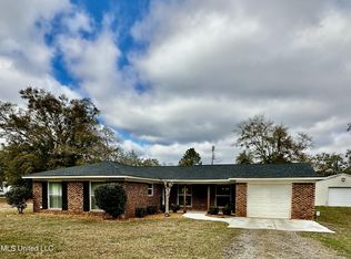 12217 Philadelphia Rd, Moss Point, MS 39562