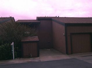 904 Vista Heights Rd #904, Richmond, CA 94805