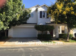 737 W Siena Ln, Clovis, CA