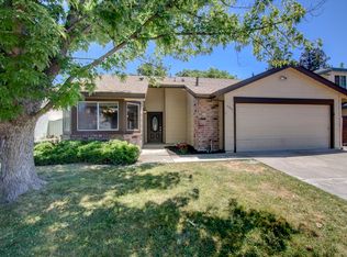 3740 N Country Dr, Antelope, CA