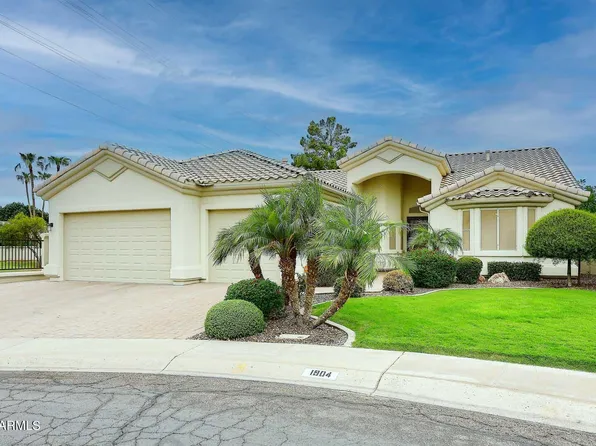 1904 E FREEPORT Court, Gilbert, AZ 85234