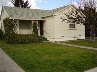 475 Flower Ave, Santa Rosa, CA 95404