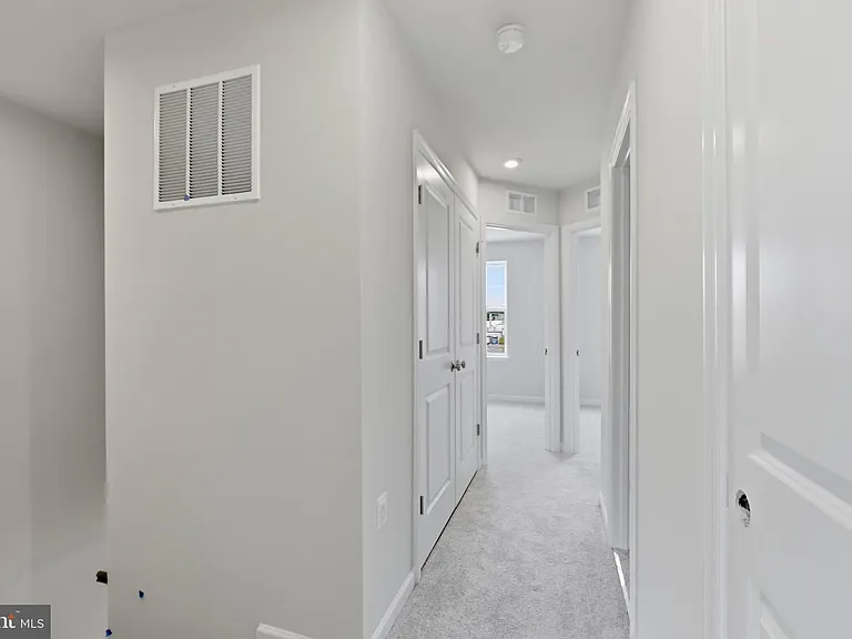 241 Monteith Dr — Photo 21