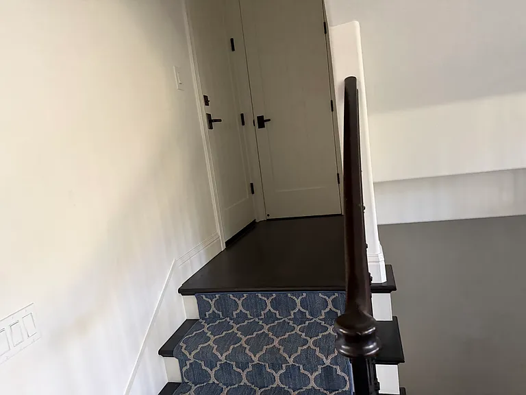 2509 Easton Dr — Photo 35