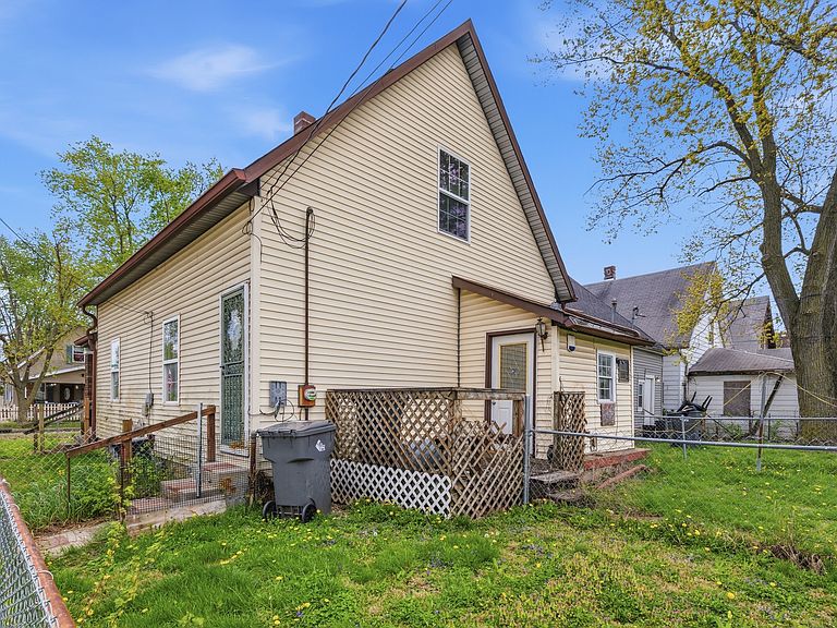 Listing photo 5