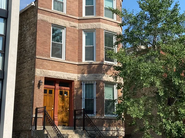 1227 N Cleaver St APT 1, Chicago, IL 60642