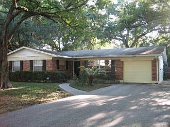 1st image of 108 S Hesperides St