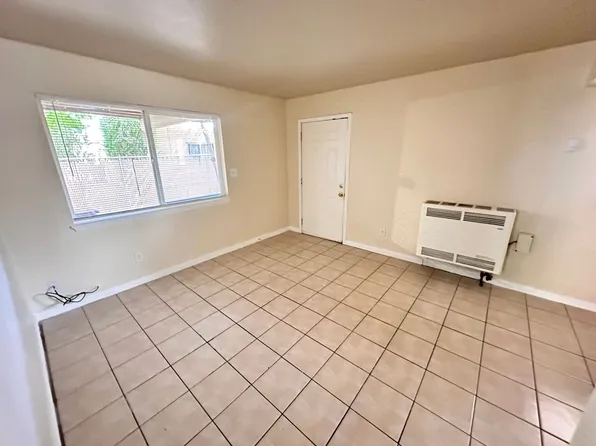 501 Texas Street NE, 501 Texas St NE #109, Albuquerque, NM 87108
