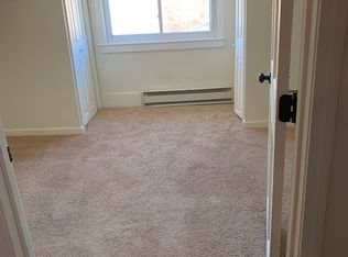 157 Portsmouth Ave SUITE 4, Stratham, NH 03885