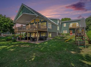 1064 Bayview Dr, Coldwater, MI 49036