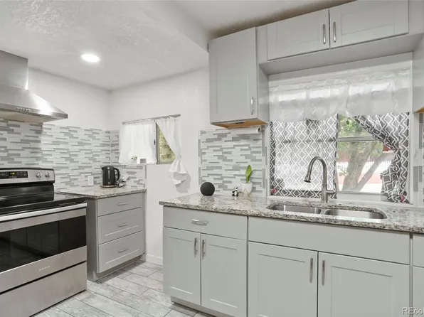 1070 S Newton Street, Denver, CO 80219