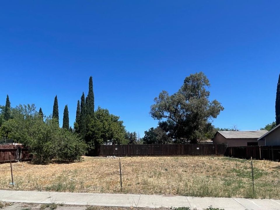 875 J St, Lathrop, CA 95330 Zillow