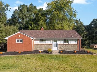 1423 Lakeside Dr, Allison Park, PA 15101