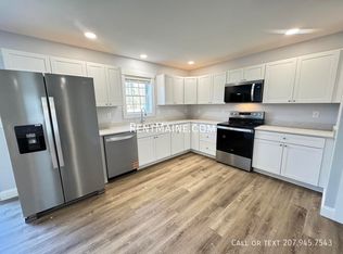 208 Rocky Ridge Dr APT 19, Bangor, ME 04401