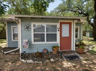 702A Oak St, Kingsland, TX 78639