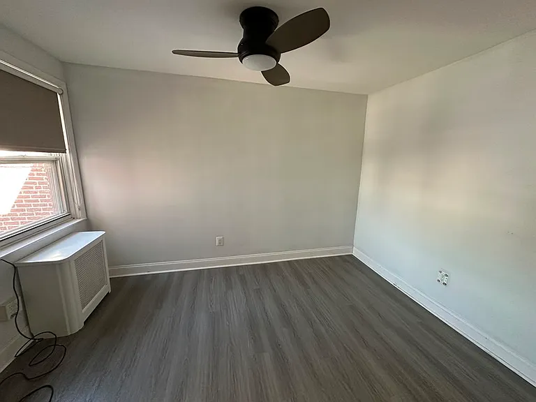 3404 Tyson Ave — Photo 12