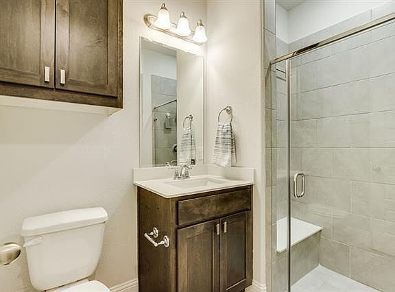 5th image of 8233 Horsetail Ct