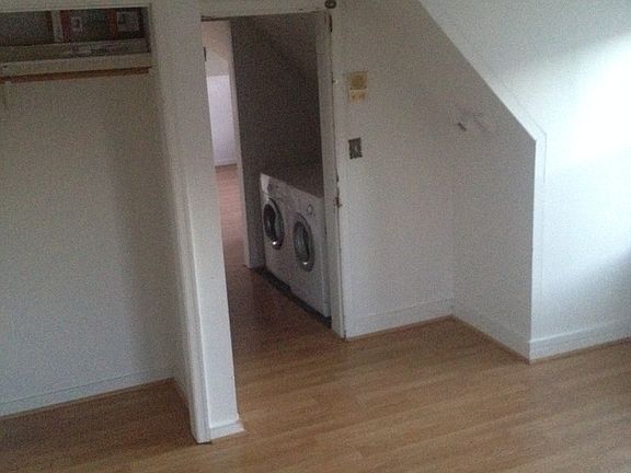 2nd image of 1 Newburg Ave