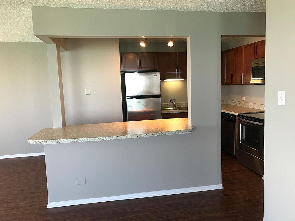 1st image of 451 E Erie St #1