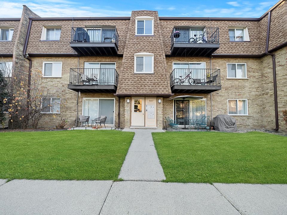 1st image of 9437 Bay Colony Dr APT 3S