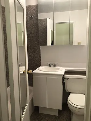 Rented by Sky Management | media 37