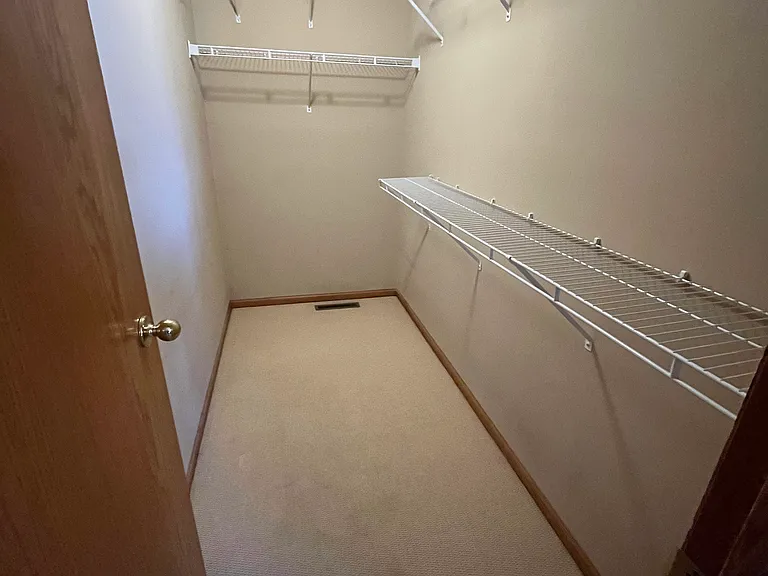 817 Jack Russell Ave — Photo 10