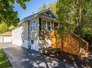 108 N Williams St, Westmont, IL