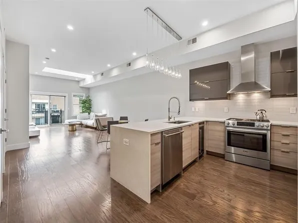 618 Madison St #4, Hoboken, NJ 07030