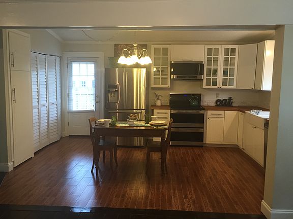 5th image of 1818 Horn St