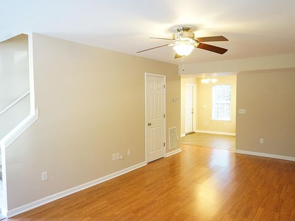 2nd image of 313 E I St