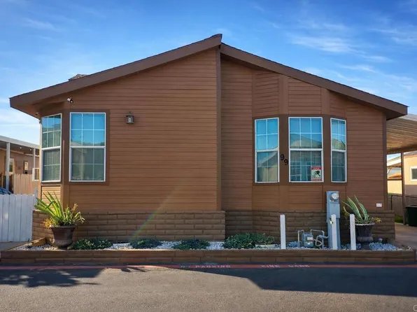 2888 Iris Ave Space 99, San Diego, CA 92154