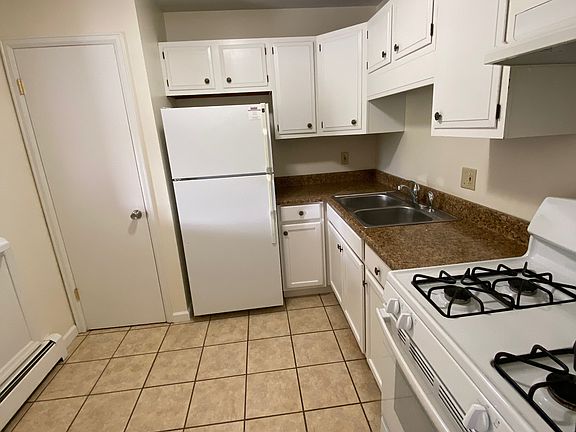 4th image of 3228 Seneca Tpke APT 6