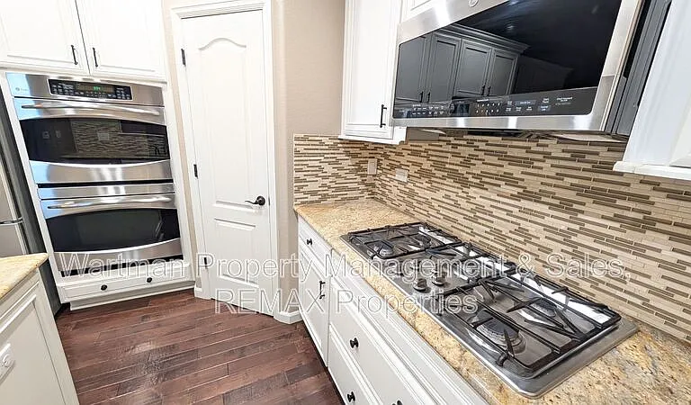 6159 Harney Dr — Photo 13