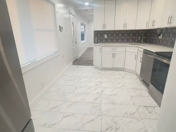 (undisclosed Address)