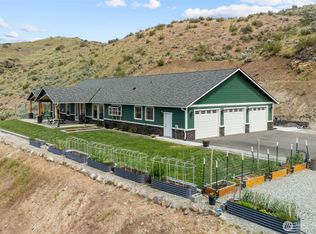 26 Corral Creek Dr, Orondo, WA 98843